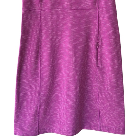 DULUTH TRADING | NWOT WOMEN’S NOGA DRESS UPF 50 ACTIVEWEAR TRAVEL | MEDIUM - Picture 4 of 9